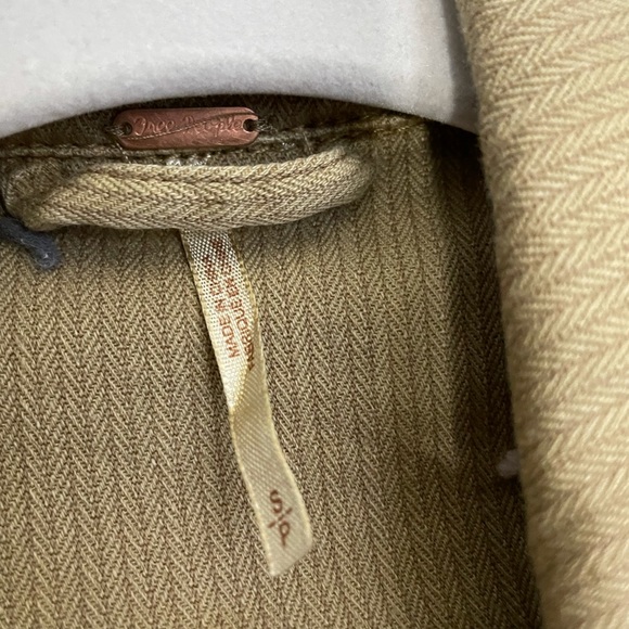 Free People shacket military style size S jacket with side pockets - Picture 5 of 10